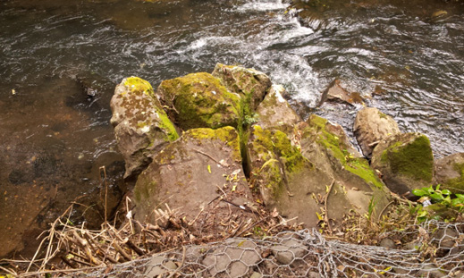 This looks like a collection of boulders, but once was a large marker rock used by local iwi (tribes). It was dynamited in the colonial era